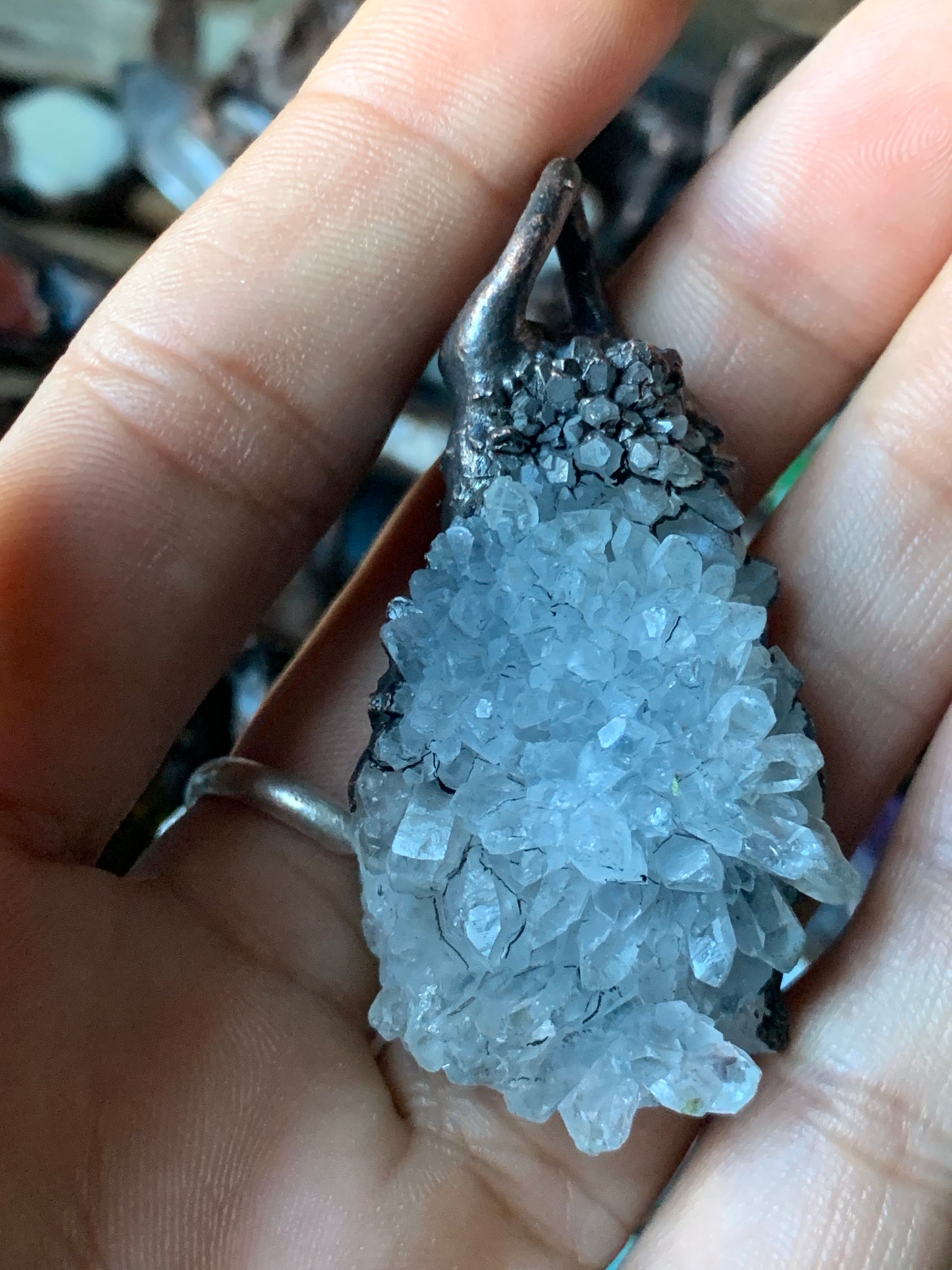 Quartz flower