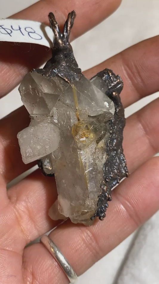 Golden rutilated quartz